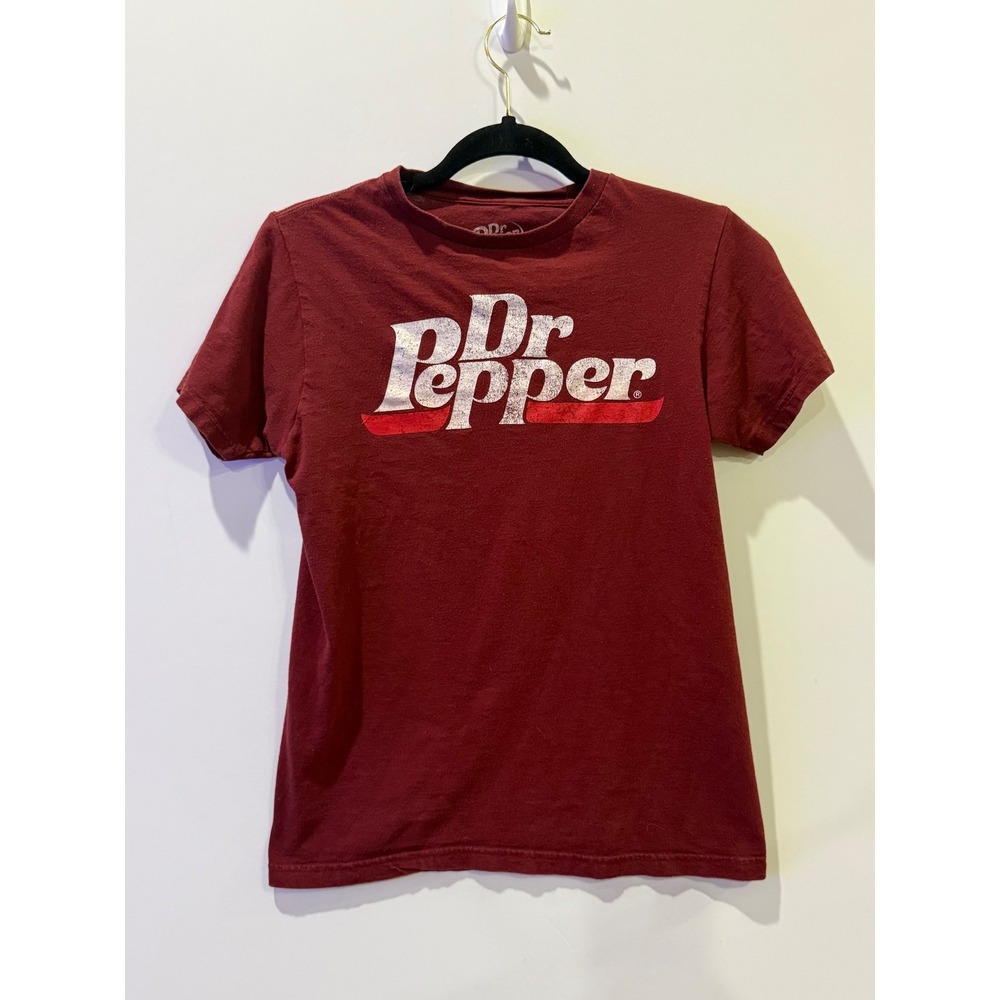 Dr Pepper Graphic T-Shirt Mens Small Maroon Excellent Distressed Logo Tee